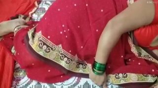 sleeping sexy Bhabhi ko jor se pela